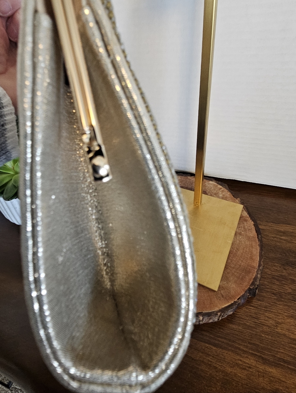 Prezzo Gold Tone Metal Rhinestone Crystal Clutch Evening Bag Crossbody Chain Nwt - Picture 3 of 7